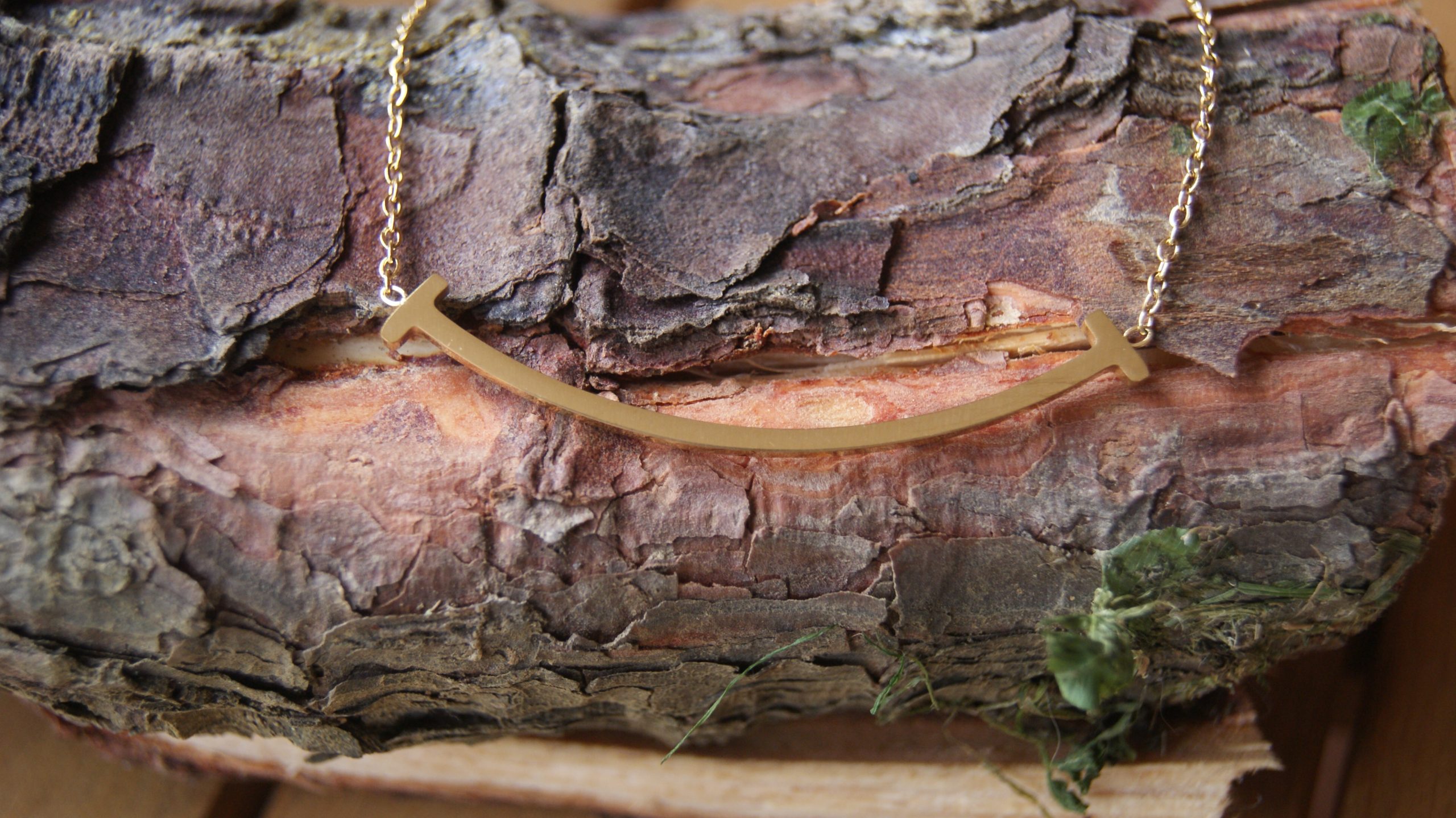 COLLAR SMILEY DORADO - Imagen 2